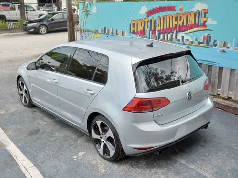 Used 2017 Volkswagen GTI S image 6