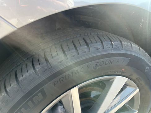 Certified 2023 Chevrolet Equinox LT FWD image 29