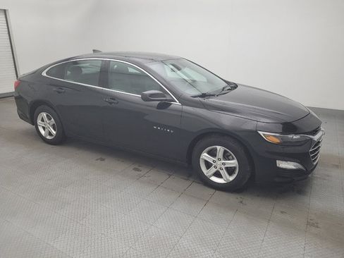 Used 2021 Chevrolet Malibu LS image 11