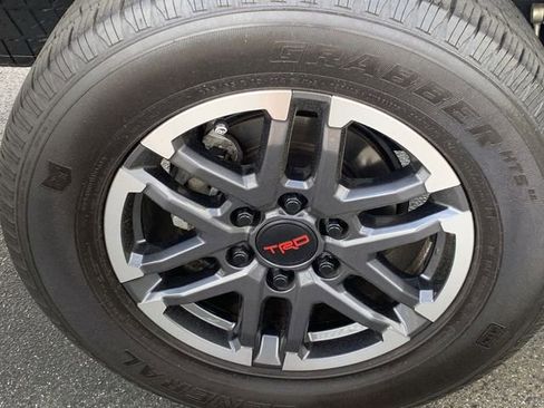 Used 2024 Toyota Tacoma TRD Sport w/ TRD Sport Upgrade Package RWD image 35