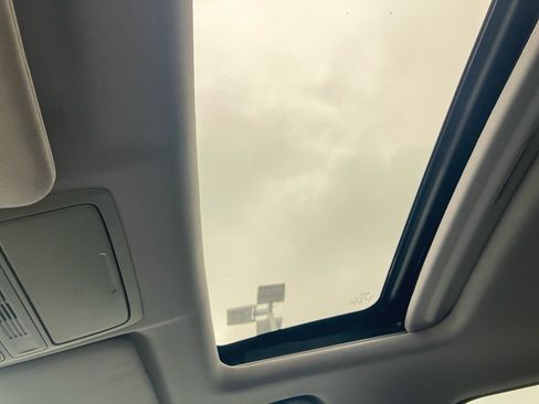 Used 2018 Honda CR-V EX image 23