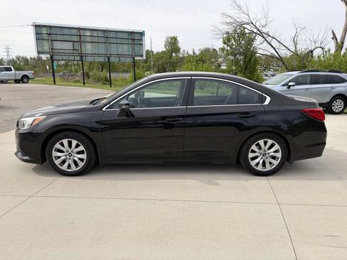 Used 2016 Subaru Legacy 2.5i Premium AWD/4WD image 5