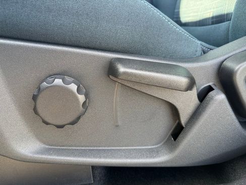 New 2025 Ford Bronco Heritage Edition image 6