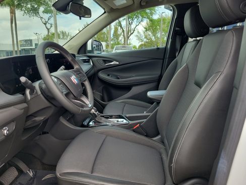 Used 2024 Buick Encore GX Preferred image 11