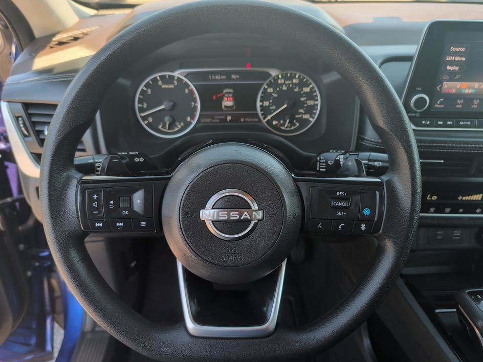 Used 2023 Nissan Rogue SV FWD image 18