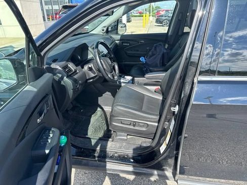 Used 2021 Honda Pilot Touring image 6