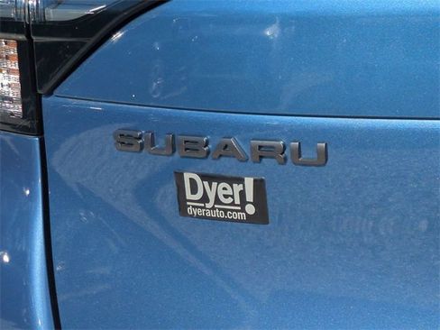 Used 2025 Subaru Forester Premium image 13