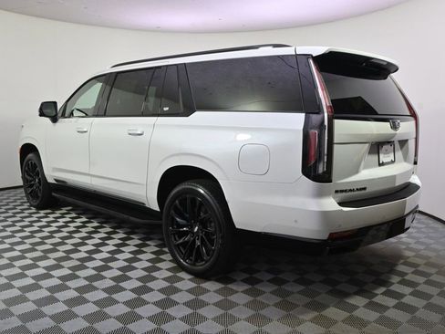 Certified 2024 Cadillac Escalade ESV Sport Platinum w/ LPO, ONYX Package AWD/4WD image 3