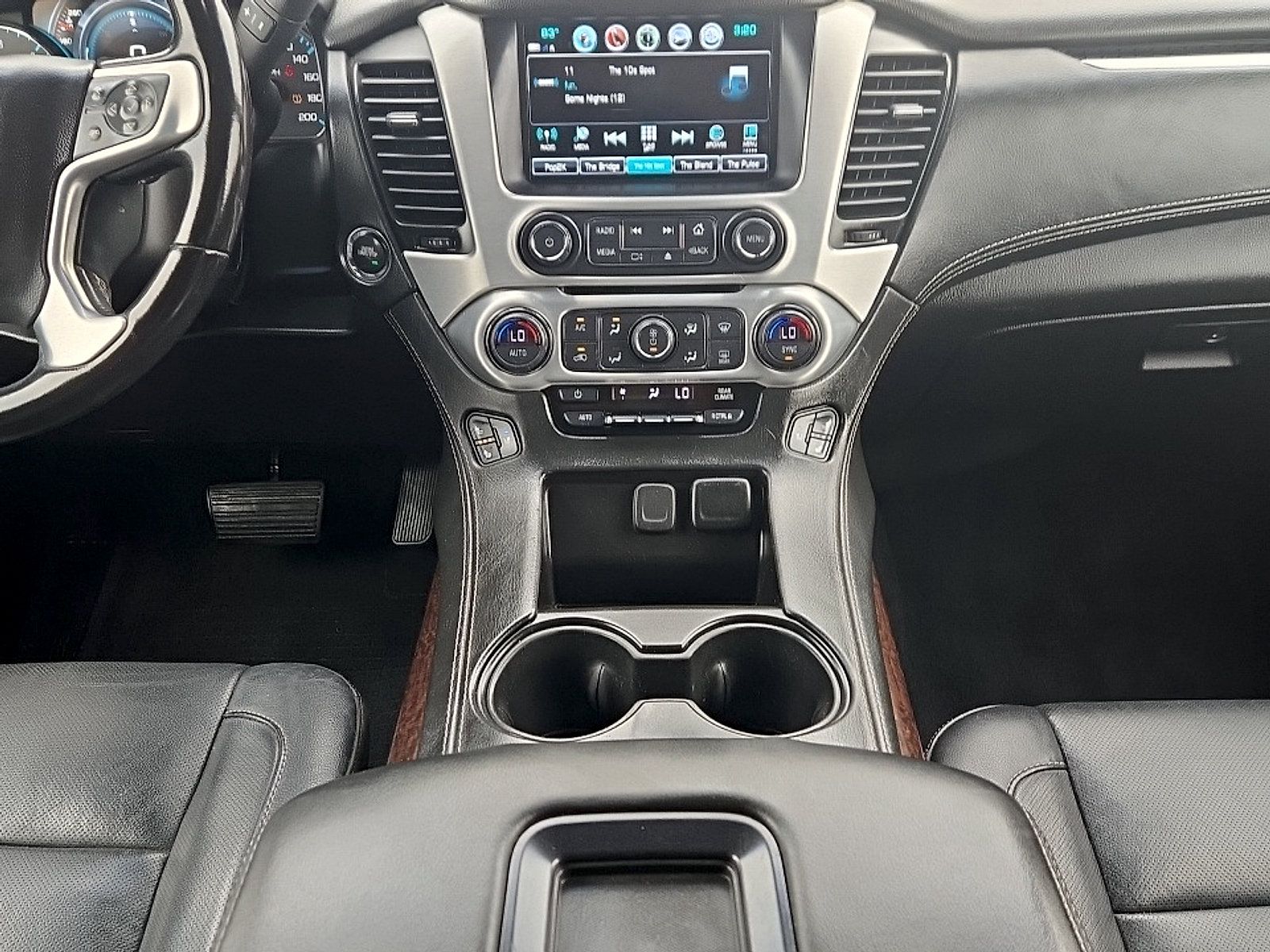 Used 2019 GMC Yukon SLT w/ Graphite Performance Edition AWD/4WD image 20