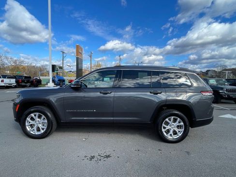 Certified 2022 Jeep Grand Cherokee L Limited image 6