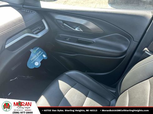 Certified 2023 GMC Terrain SLT FWD image 29