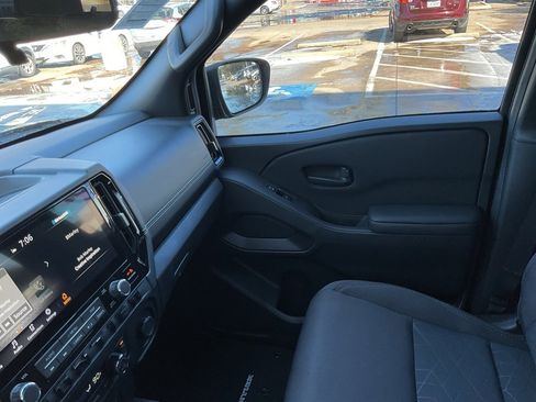 New 2026 Nissan Frontier SV image 40