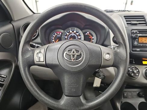 Used 2012 Toyota RAV4 Base image 18