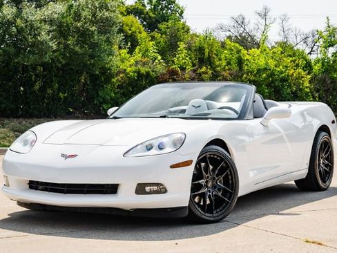 Used 2006 Chevrolet Corvette Convertible w/ Preferred Equipment Group image 33