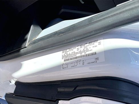 Used 2016 Ford Transit 150 XL image 30