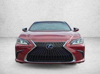 Used 2019 Lexus ES 300h w/ Premium Package video 2