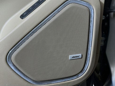 Used 2018 Chevrolet Tahoe Premier image 19