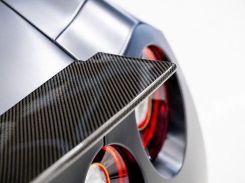 Used 2015 Nissan GT-R Black Edition image 40