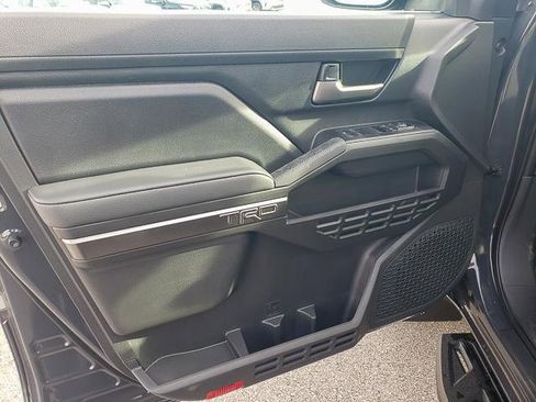 New 2025 Toyota Tacoma TRD Off-Road image 9