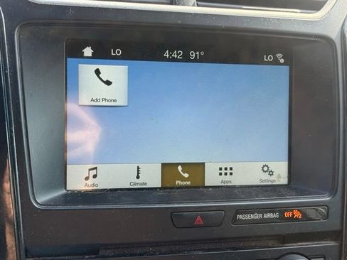 Used 2017 Ford Explorer XLT w/ Equipment Group 201A FWD image 22