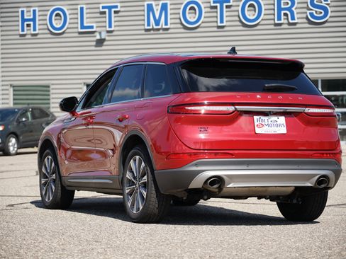 Used 2022 Lincoln Corsair Reserve w/ Elements Package image 6