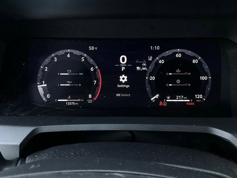 Used 2025 Toyota Tacoma TRD Off-Road image 37