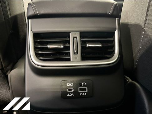 Used 2025 Subaru Legacy Premium image 24