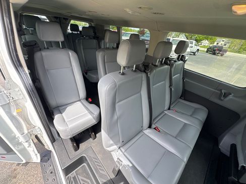 Used 2018 Ford Transit 350 XL RWD image 14