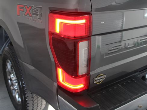 Used 2022 Ford F250 Lariat w/ Lariat Ultimate Package image 59