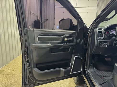 Used 2021 RAM 2500 Laramie w/ Night Edition AWD/4WD image 10