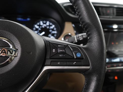 Used 2020 Nissan Rogue SL w/ Premium Package AWD/4WD image 28