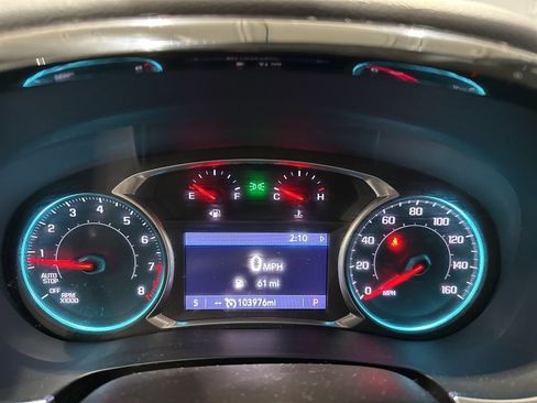 Used 2021 Chevrolet Traverse LT image 10