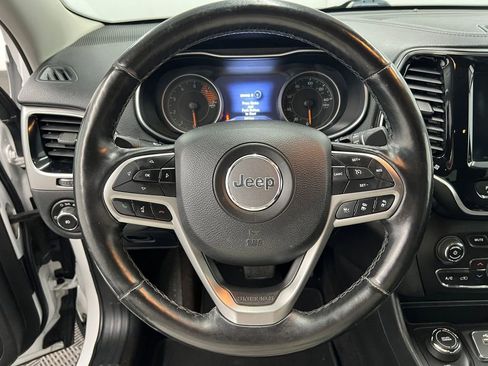 Used 2019 Jeep Cherokee Limited w/ Luxury Group image 14