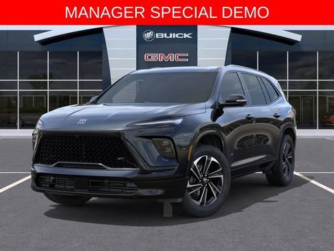 Used 2026 Buick Enclave Sport Touring w/ Power Package AWD/4WD image 6