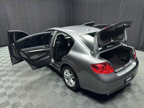Used 2011 INFINITI G37 x Sedan w/ Premium Pkg image 19