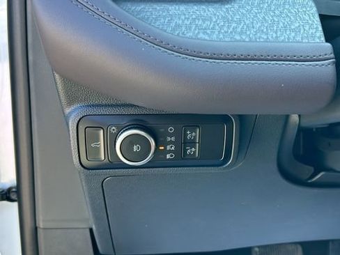 New 2026 Ford Explorer Platinum image 20