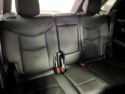 New 2025 Cadillac XT5 Luxury image 18