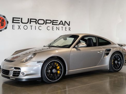 Used 2013 Porsche 911 Turbo S AWD/4WD image 25