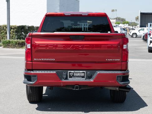 Used 2022 Chevrolet Silverado 1500 Custom w/ Safety Confidence Package RWD image 5