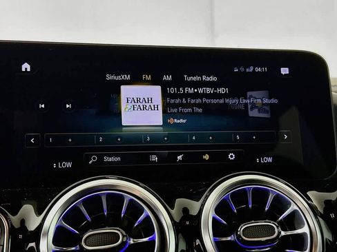 Used 2023 Mercedes-Benz GLA 35 AMG 4MATIC image 17