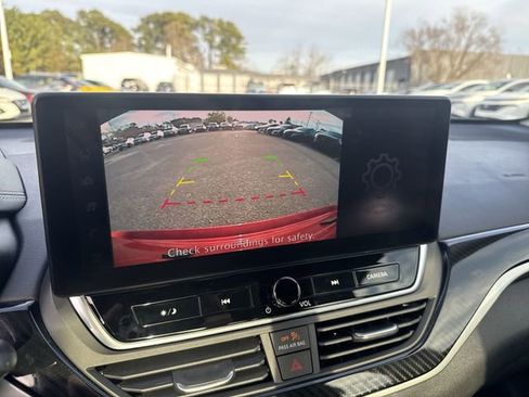 Used 2024 Nissan Altima 2.5 SR w/ SR Premium Package image 21