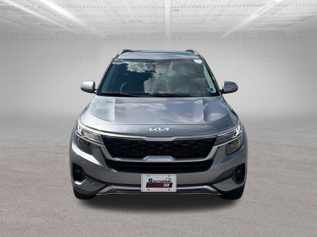 Used 2022 Kia Seltos EX AWD/4WD image 17