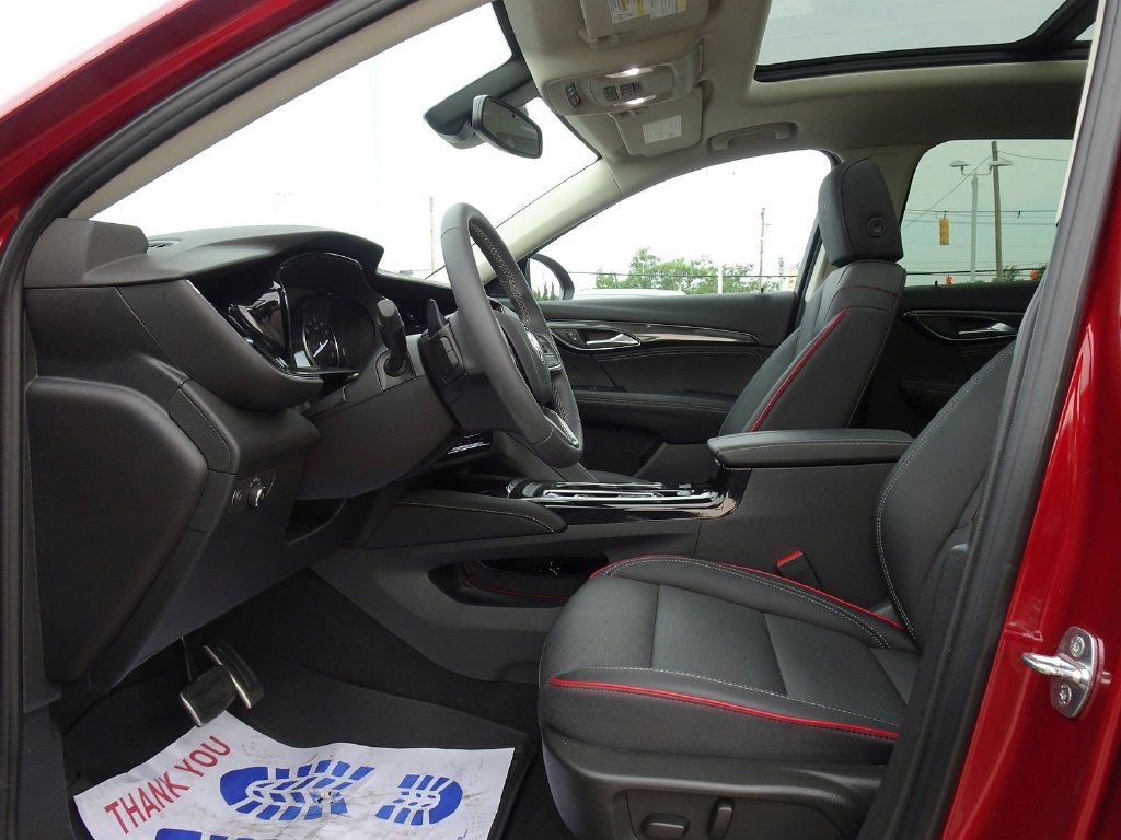 Used 2023 Buick Envision Essence w/ Sport Touring Package FWD image 8