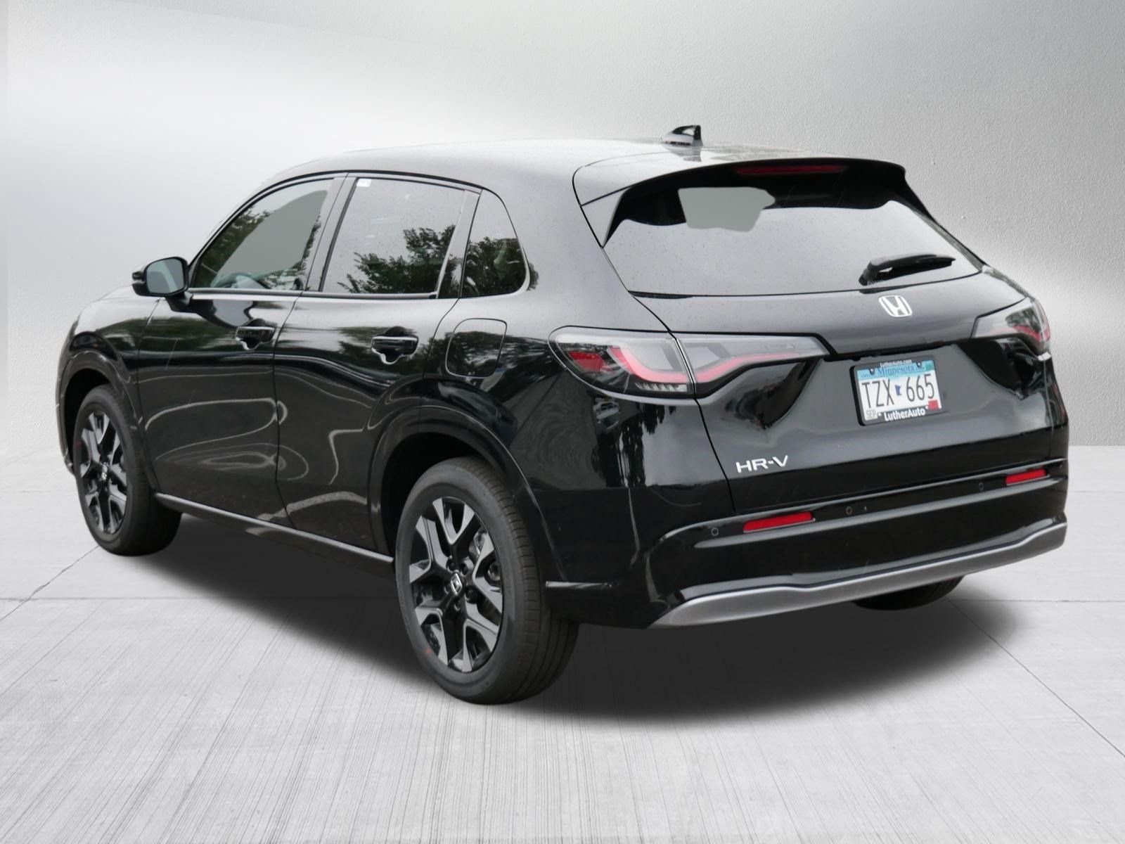 Certified 2027 Honda HR-V EX-L image 5