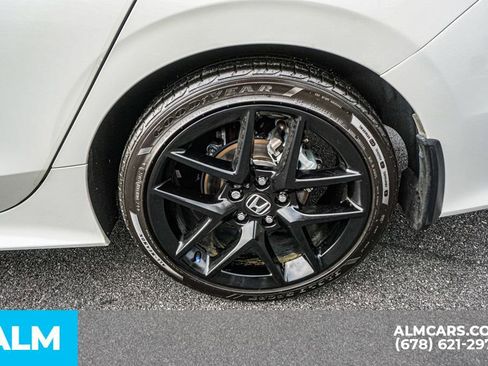 Used 2025 Honda Civic Sport image 17