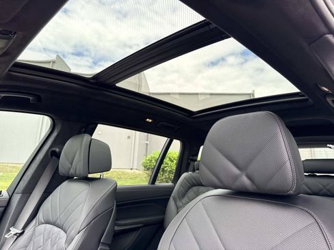 New 2026 BMW X7 xDrive40i w/ Executive Package AWD/4WD image 4