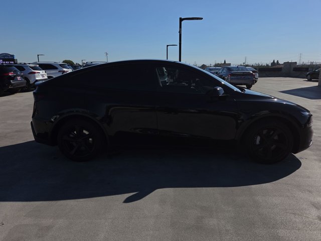 Used 2026 Tesla Model Y Long Range AWD/4WD image 4