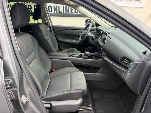 Used 2024 Nissan Rogue SV AWD/4WD image 22