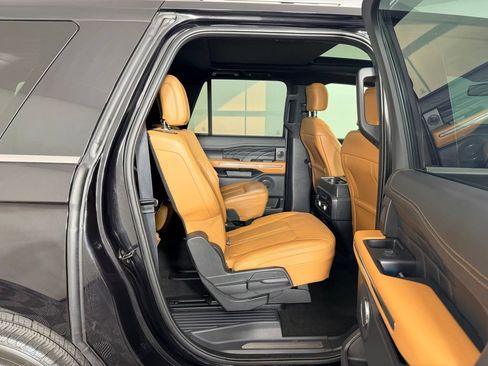 Used 2023 Ford Expedition Max Platinum AWD/4WD image 29