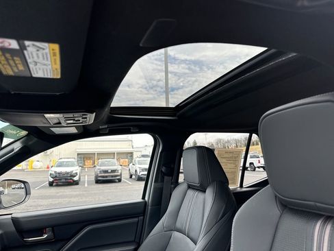 Used 2025 Toyota 4Runner Limited w/ Tow Technology Package image 26